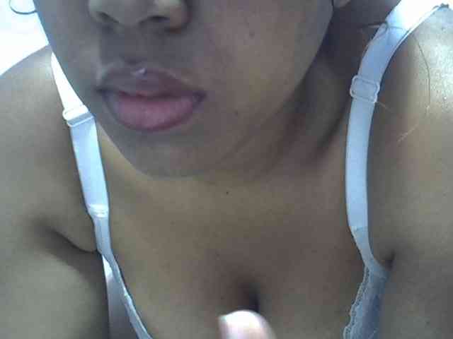 Aryah webcam