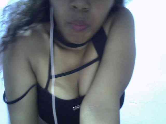 Aryah webcam