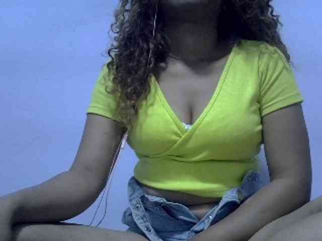 Aryah webcam
