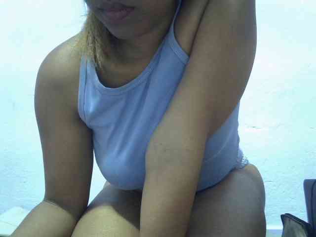 Aryah webcam