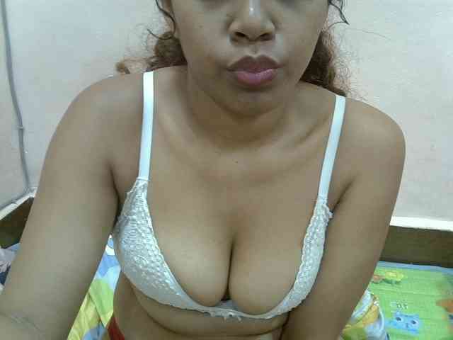 Aryah webcam