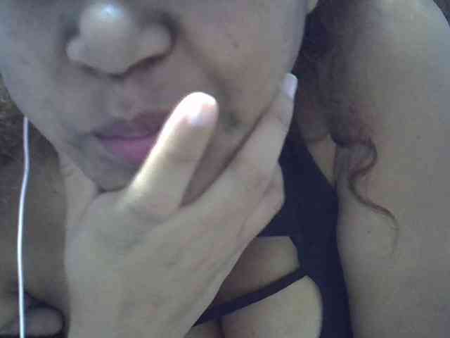 Aryah webcam