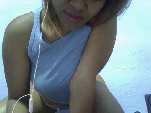 Aryah webcam