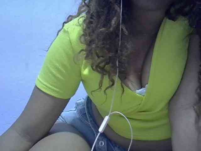 Aryah webcam