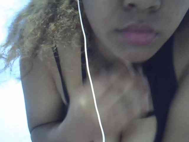 Aryah webcam