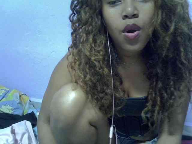 Aryah webcam
