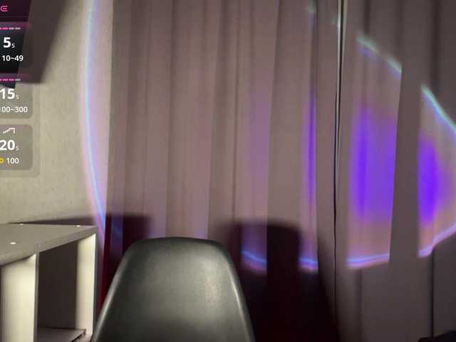 Alishaaaa live cam on BongaCams