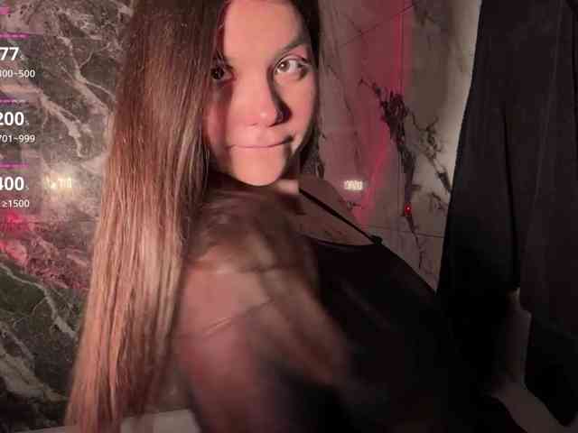 Alishaaaa webcam