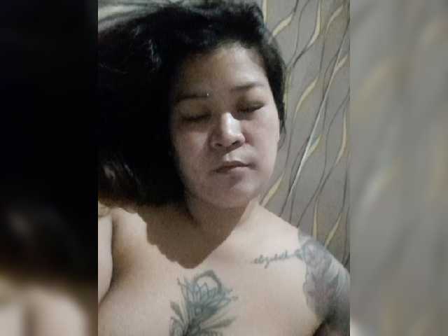 Lizalie live cam on BongaCams