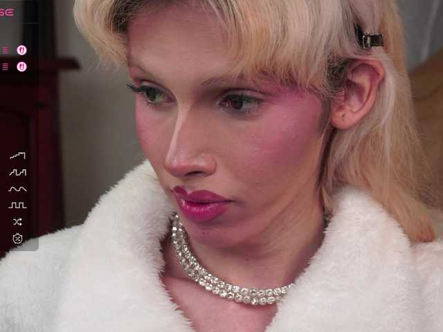 PamelamyDreamysEsmonde
