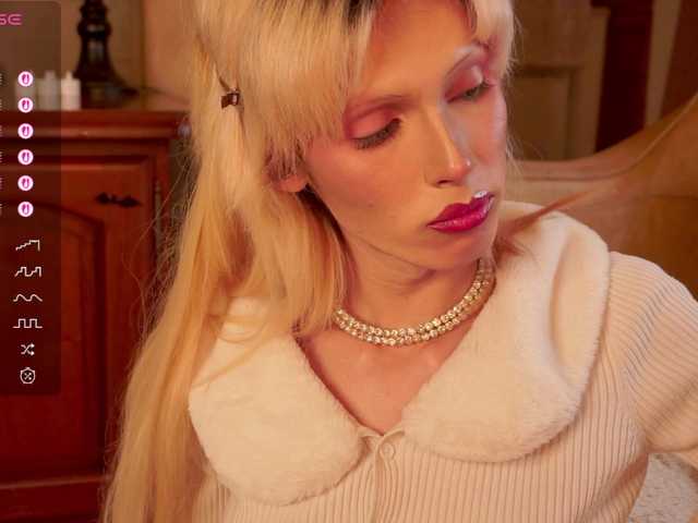 PamelamyDreamysEsmonde
