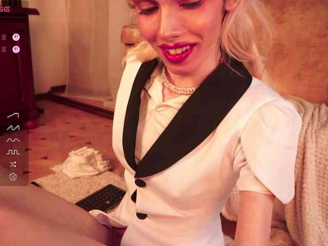 PamelamyDreamysEsmonde