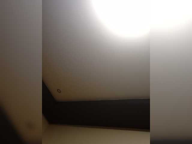 pprincessisabell1 live cam on BongaCams