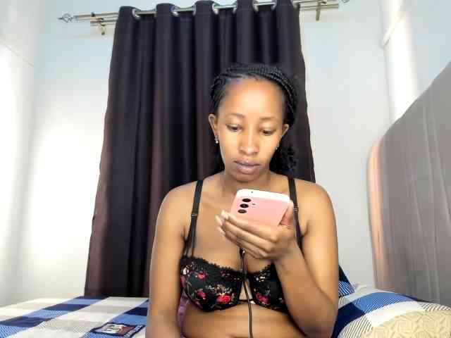kinkylexi webcam
