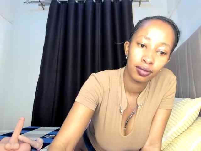 kinkylexi webcam
