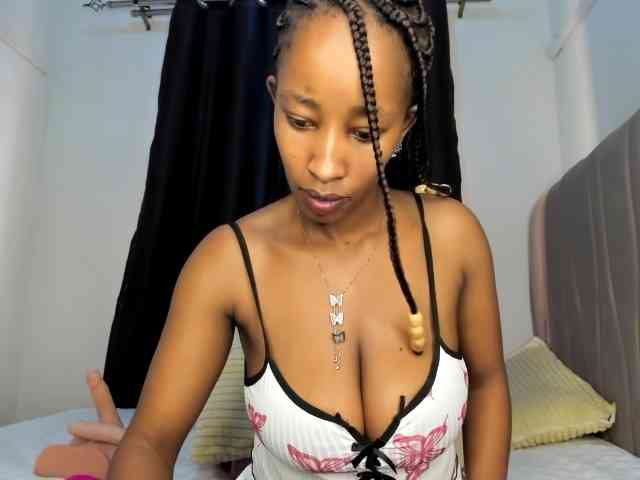 kinkylexi cam