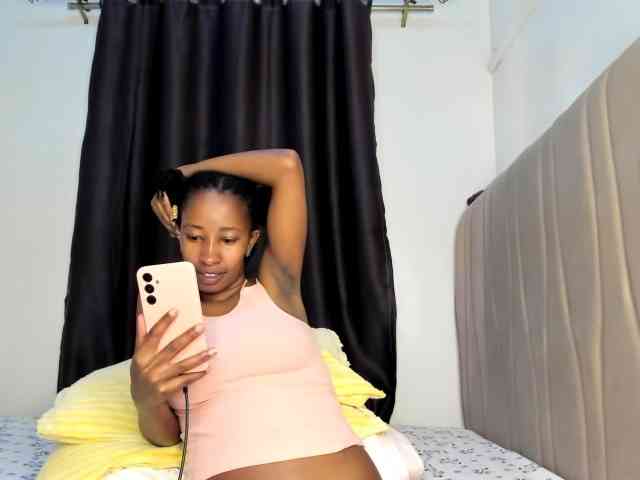 kinkylexi webcam