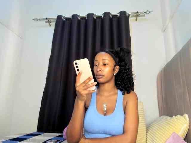 kinkylexi webcam