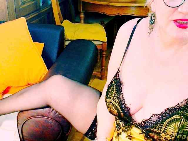 Modella: IrisMilano