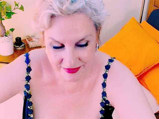 Modella: IrisMilano