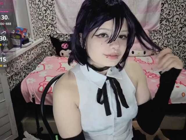 FrirenLovv live cam on BongaCams