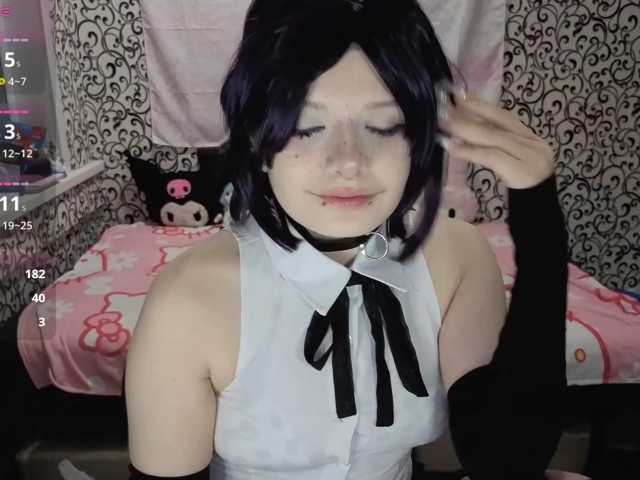 FrirenLovv, live now on BongaCams