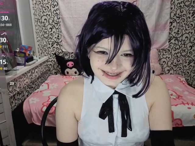 FrirenLovv live cam on BongaCams