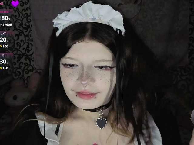 FrirenLovv live cam preview