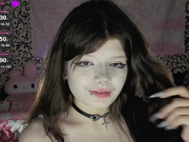 FrirenLovv Nude Live Sex Shows