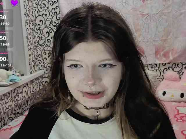 FrirenLovv webcam
