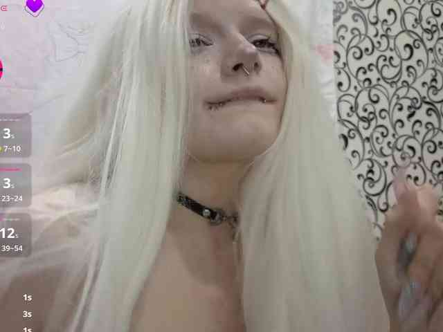 FrirenLovv webcam