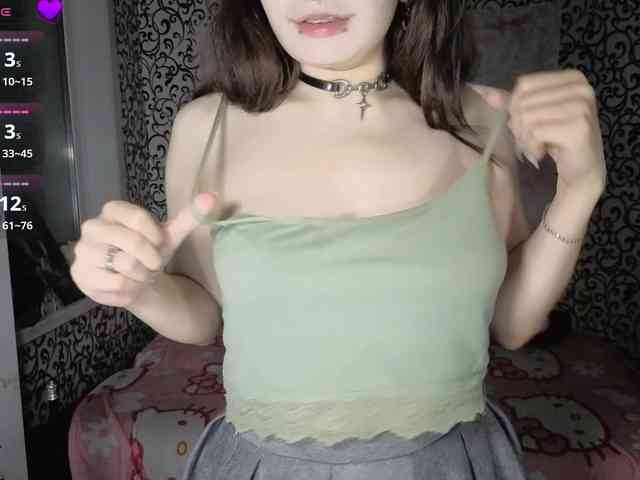FrirenLovv webcam