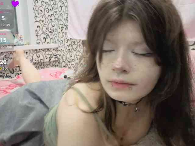 FrirenLovv webcam