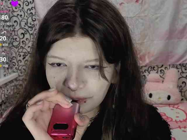 FrirenLovv webcam