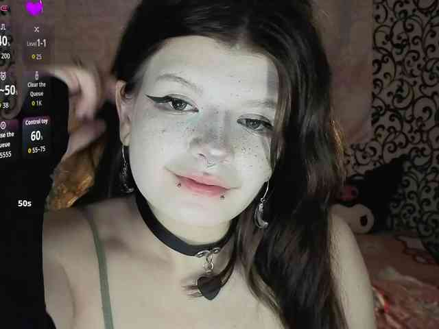 FrirenLovv webcam