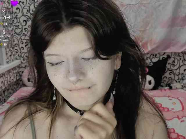 FrirenLovv webcam