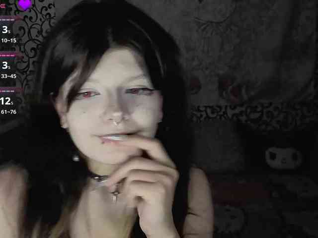 FrirenLovv webcam