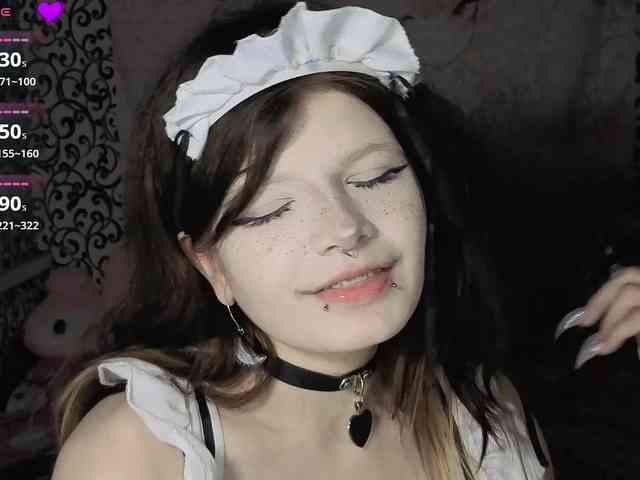 FrirenLovv webcam