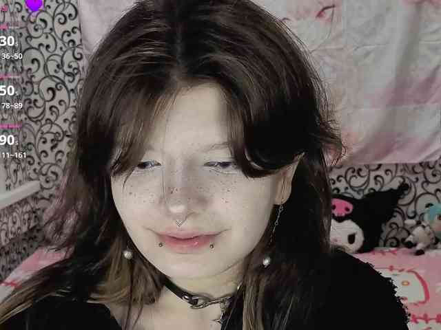 FrirenLovv webcam