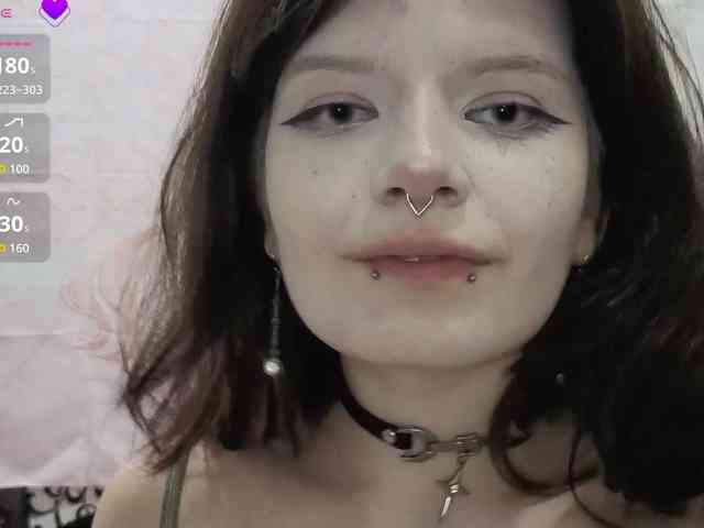 FrirenLovv webcam