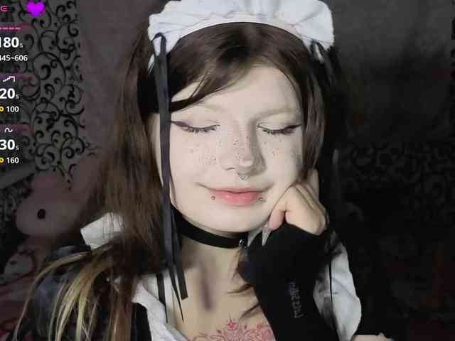 FrirenLovv webcam