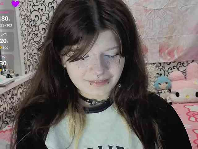 FrirenLovv webcam
