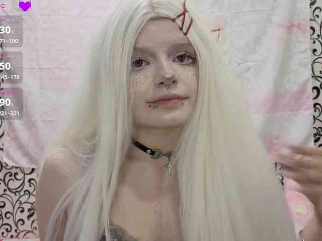 FrirenLovv webcam