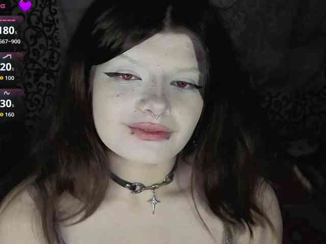 FrirenLovv webcam