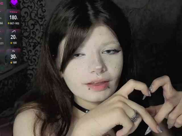 FrirenLovv webcam