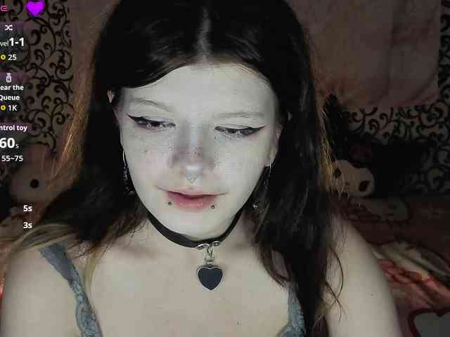 FrirenLovv webcam