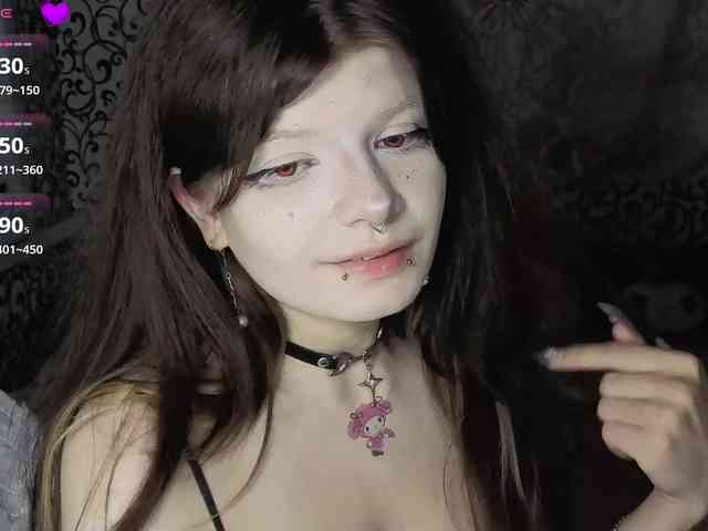 FrirenLovv webcam