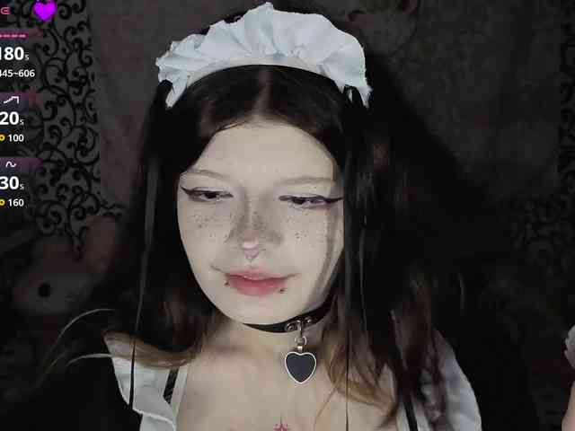 FrirenLovv webcam