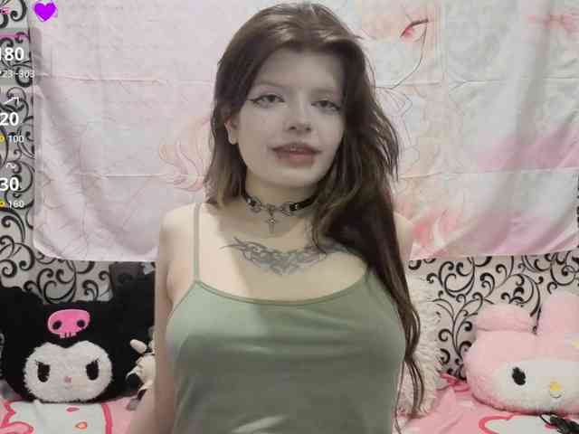 FrirenLovv webcam