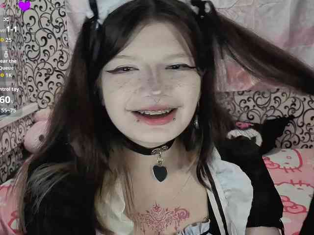 FrirenLovv webcam